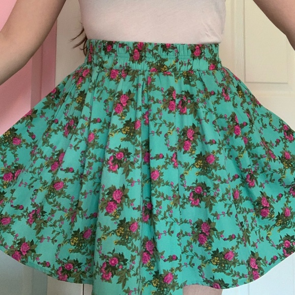 🛍 Floral A line skirt - Picture 1 of 5